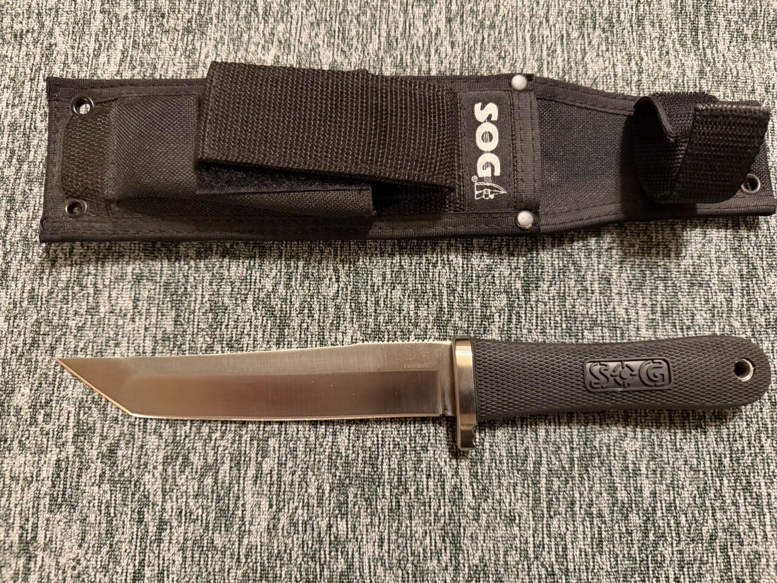SOG Tsunami knife Satin Blade discontinued