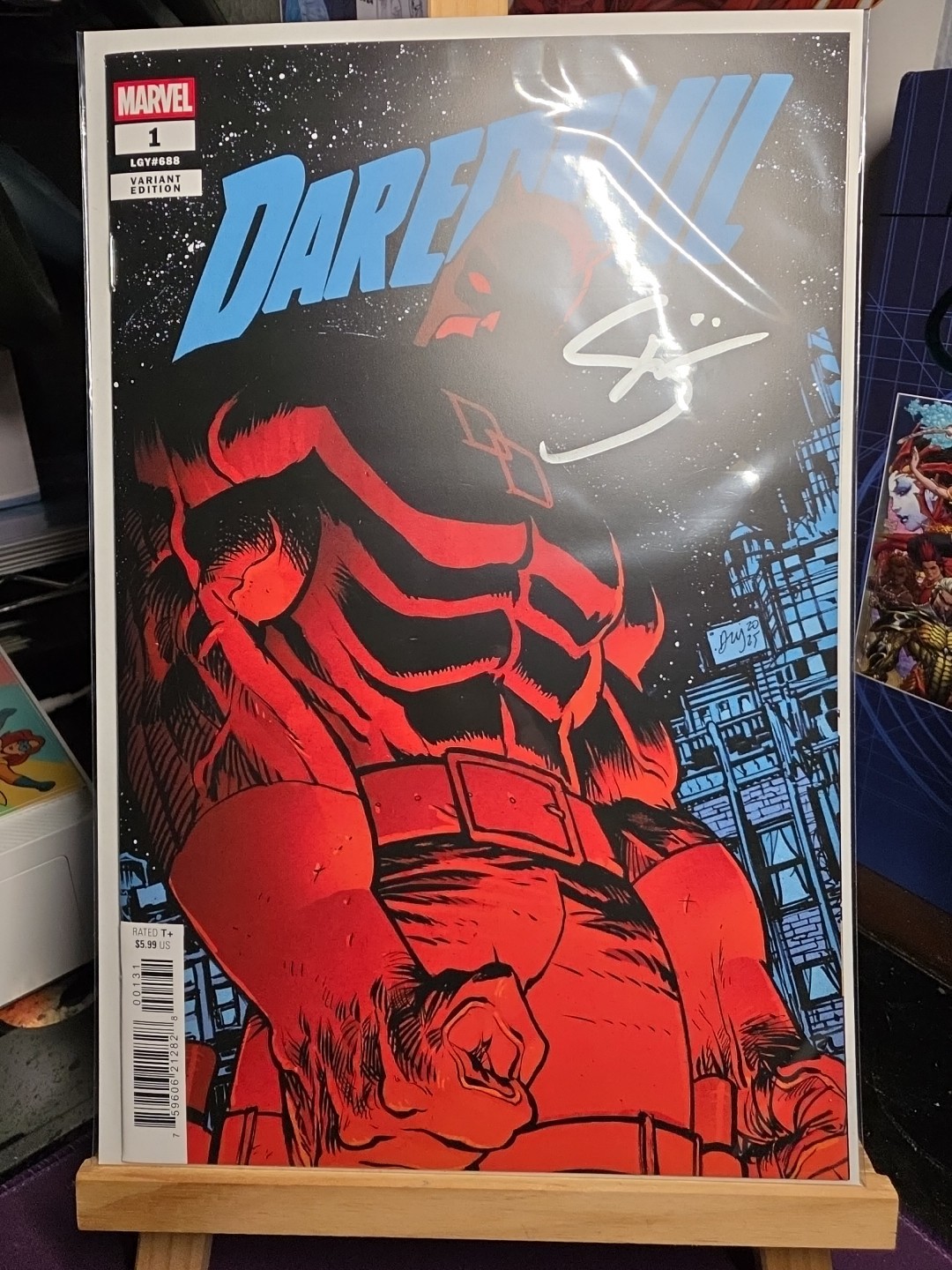 DAREDEVIL 1 SIGNED STEPHANIE PHILLIPS COA COVER DANIEL WARREN JOHNSON 2026 .