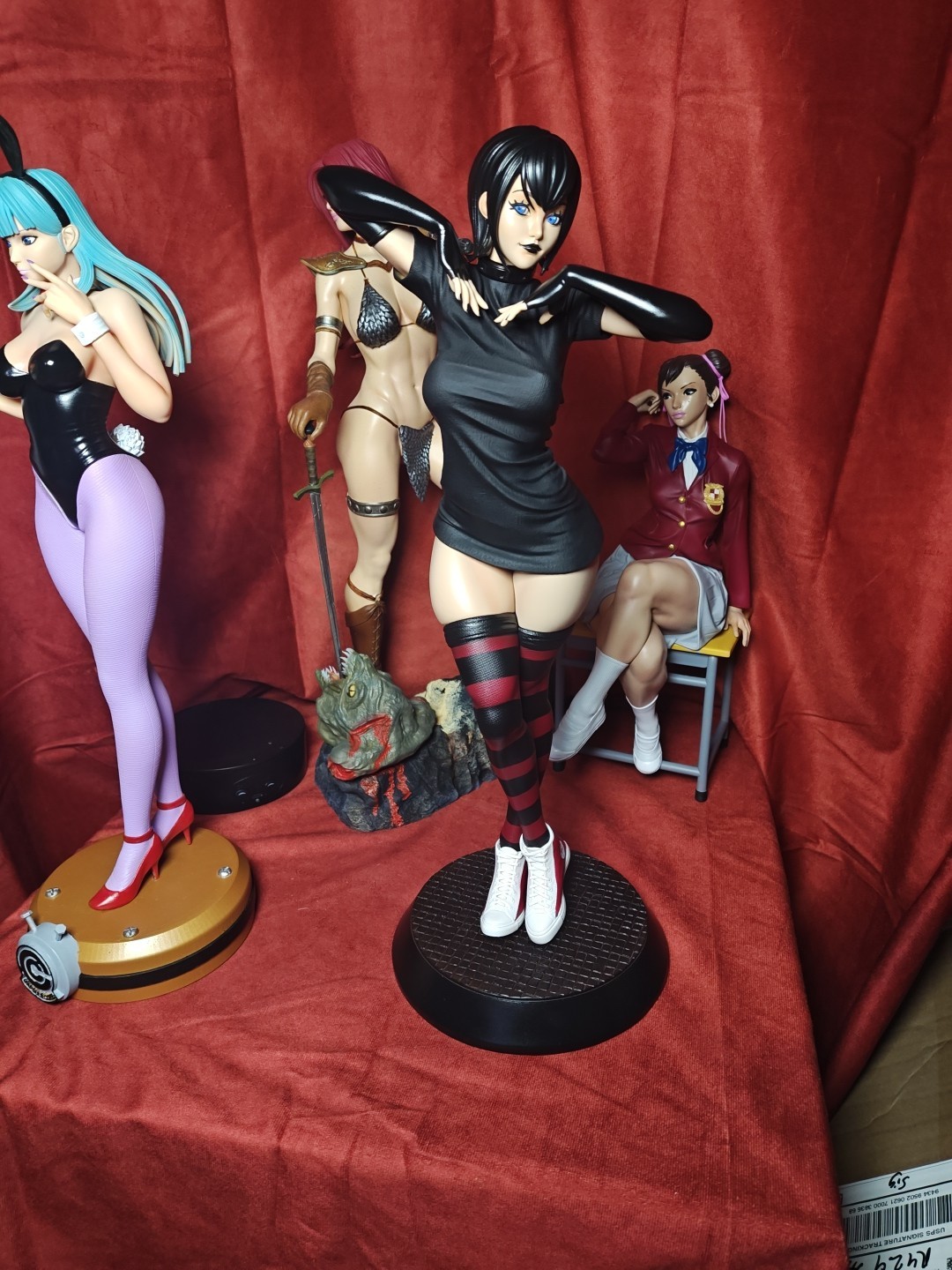 1/4 Mavis Dracula Hotel Transylvania Actual Pictures Professionally Painted