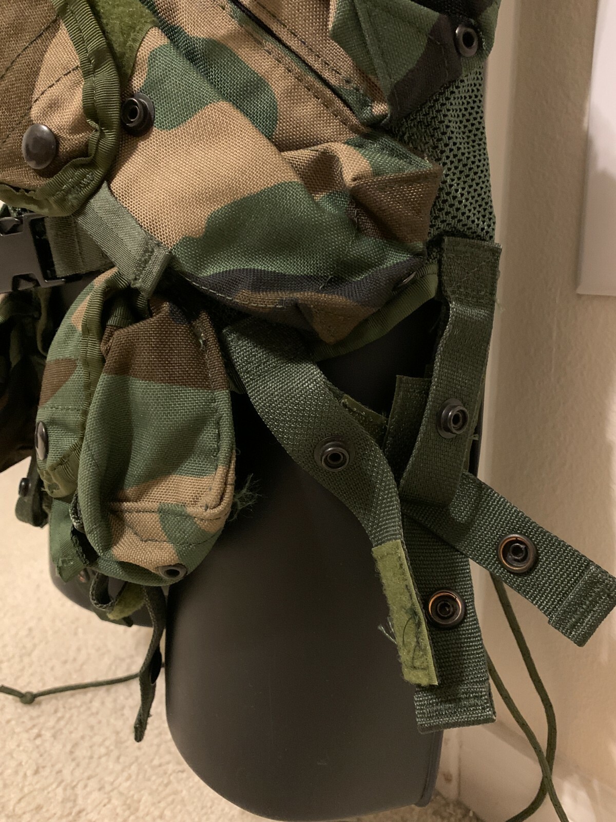 USGI Enhanced Tactical Load Bearing Vest Woodland Camo MADE IN USA (Excellent)