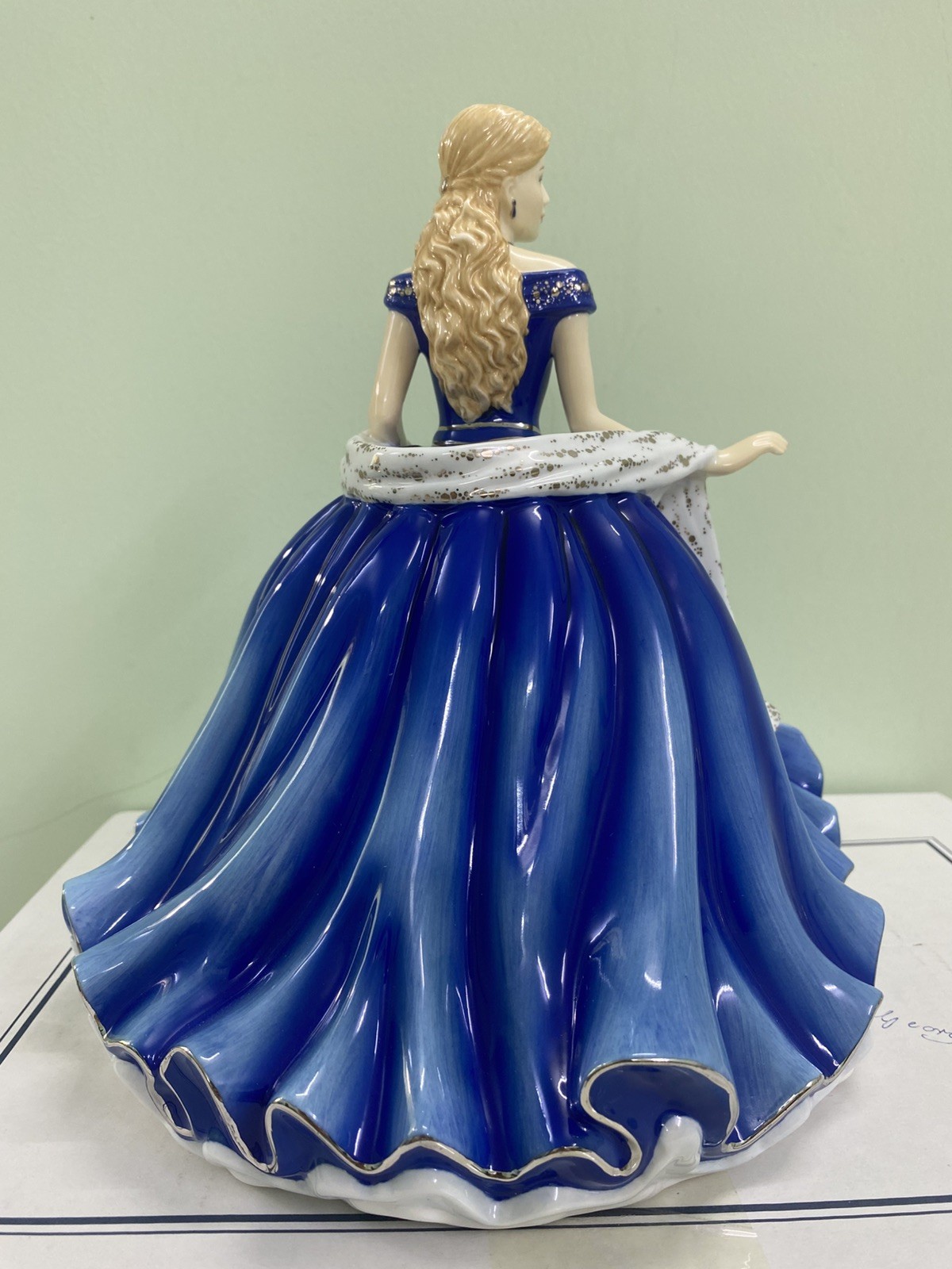 Royal Doulton Crystal Ball collection-Midnight Sonata