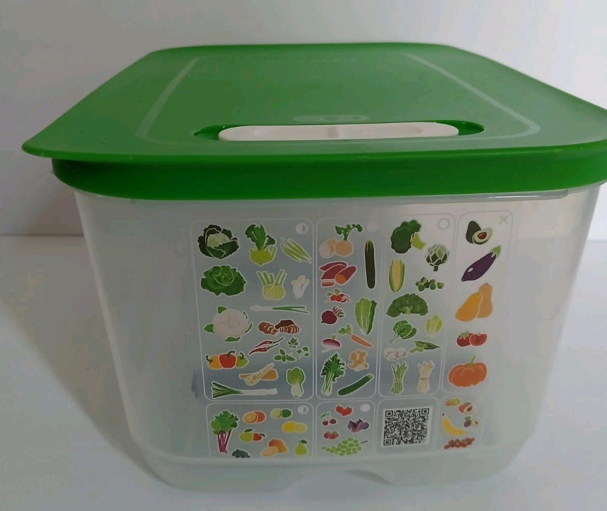 Tupperware FRIDGESMART MEDIUM DEEP CONTAINER ~ 1 Gallon ~ Wintergreen Seal ~NEW!