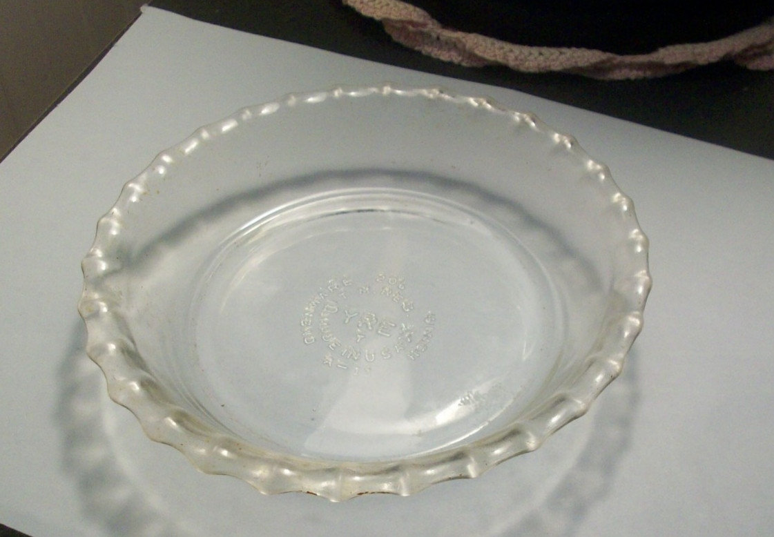 Vintage PYREX clear 6″ pie plate baking dish fluted edge #206 A-13 USA NICE