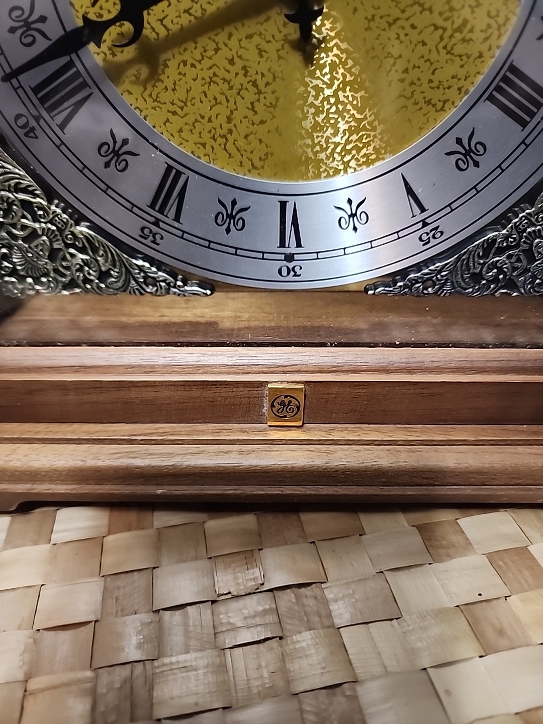 Hermle Quartz Movement Clock GE 1237 With Westminster Chime Bim-bam Wood Case