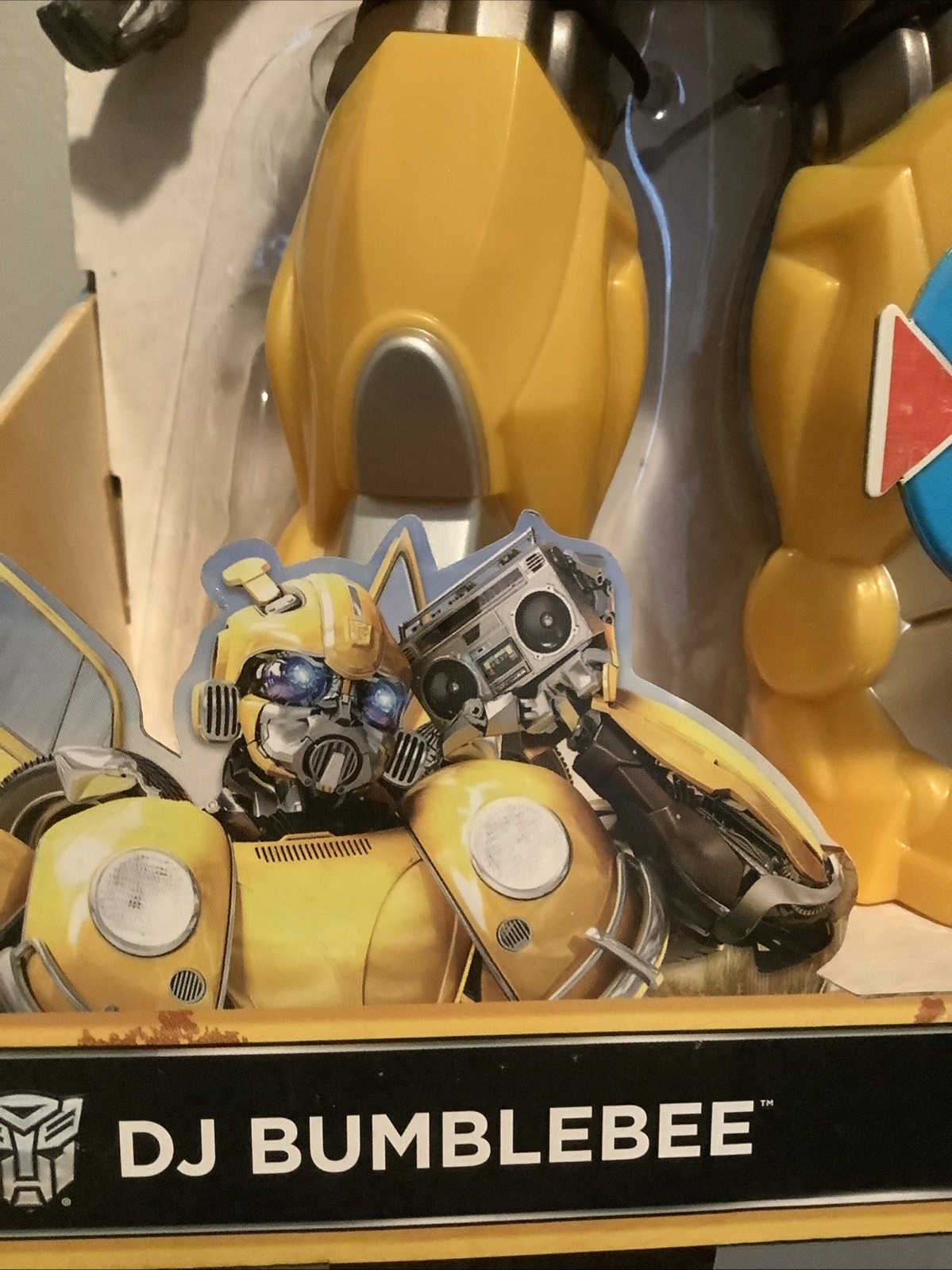 Transformers DJ Bumblebee E0850