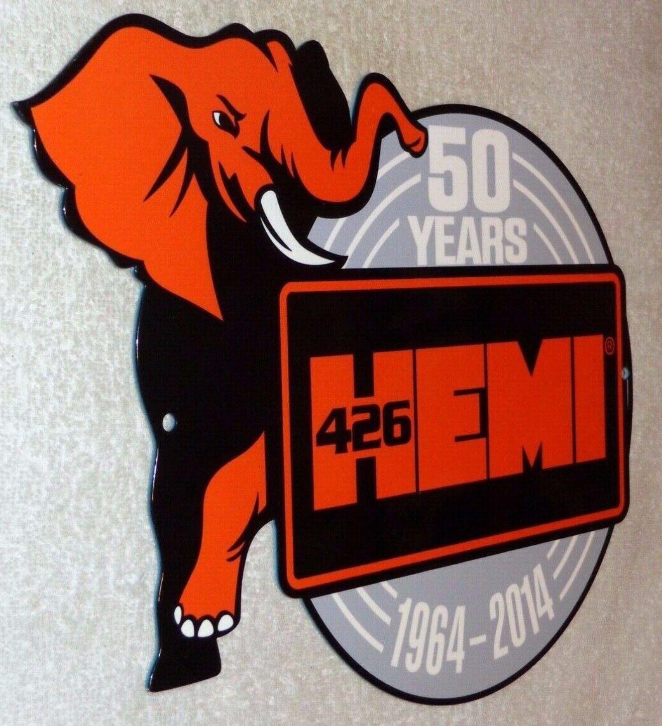 VINTAGE CHRYSLER HEMI 426 NASCAR CAR ENGINE ELEPHANT 12″ METAL GASOLINE OIL SIGN