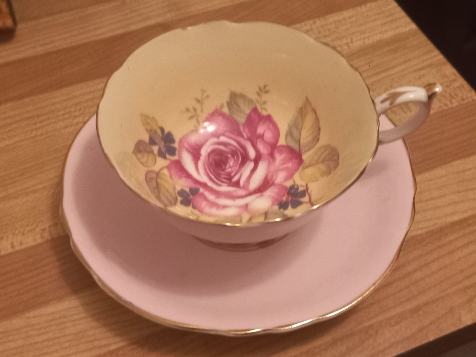 Paragon Bone China Cabbage Rose Tea Cup and Saucer, Double Warrant