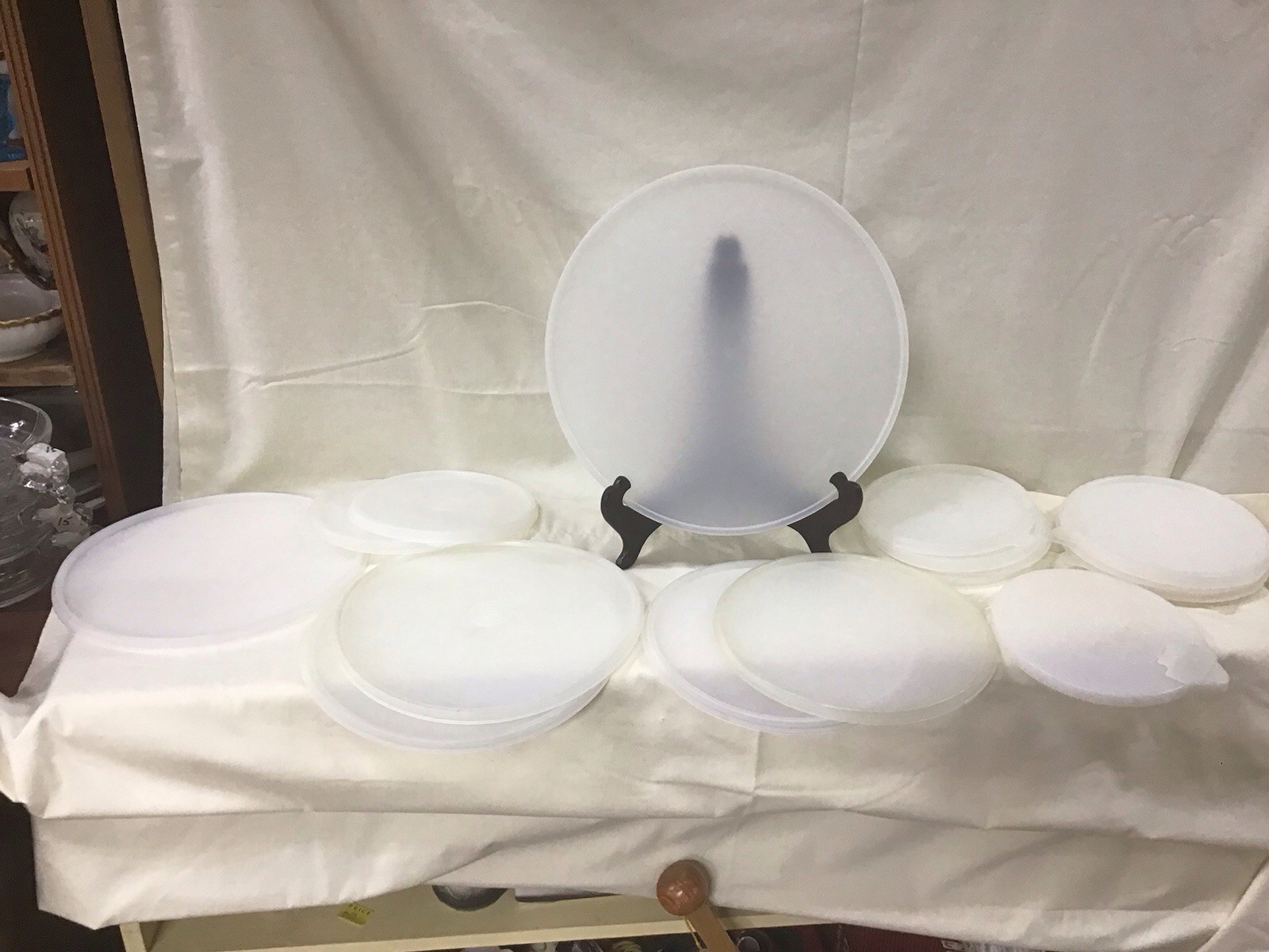 Large Tupperware Lids Only Replacement Lot Of 15 Multiple Sizes And Shapes Lot B