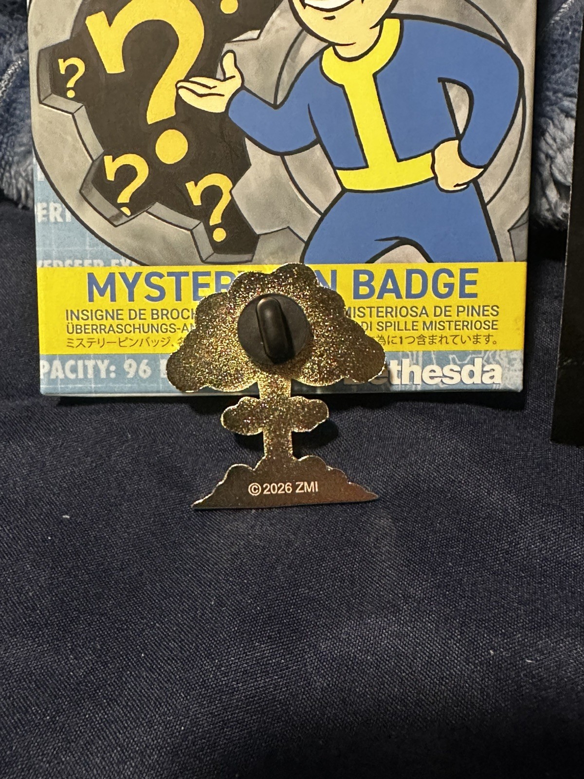 Fallout Golden Mushroom Cloud RARE CHASE Mystery Pin Badge Target Exclusive