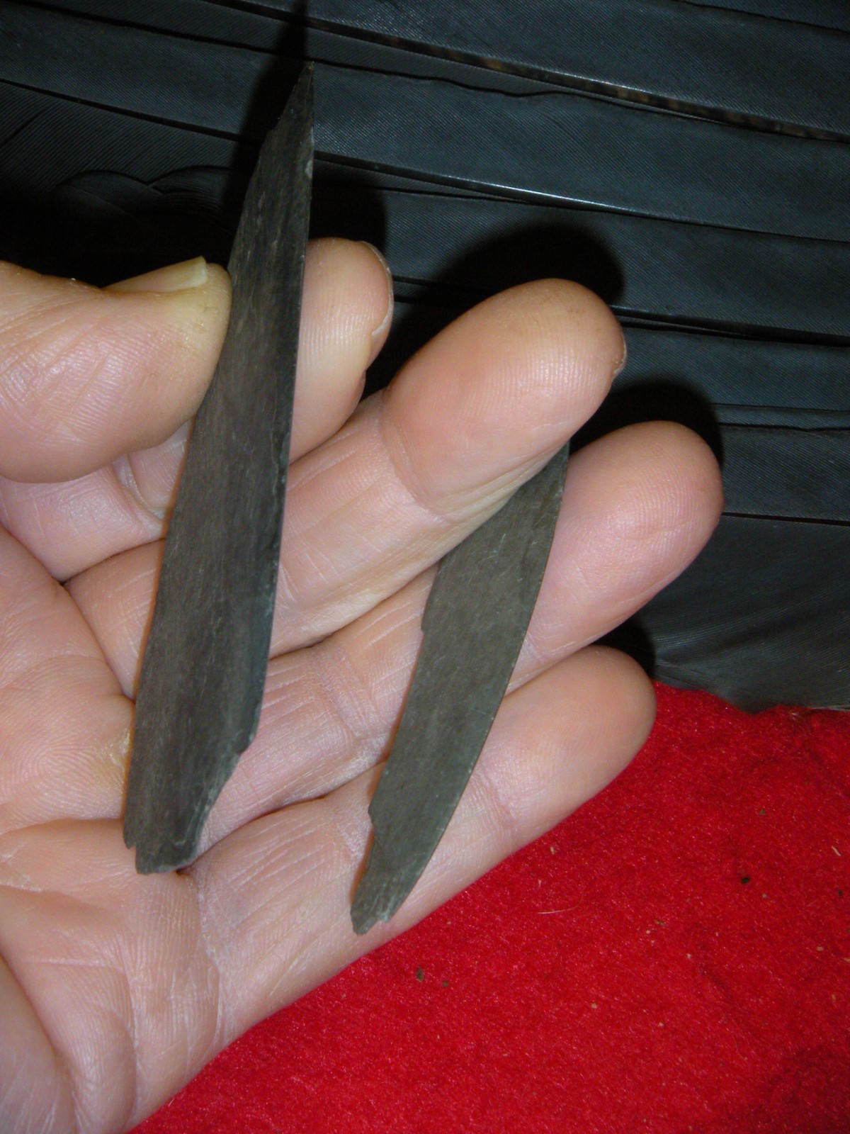 ESKIMO ARTIFACT 2 SLATE ULU BLADES – OLD BERING SEA REGION – BOUGHT ONEPEOPLE43
