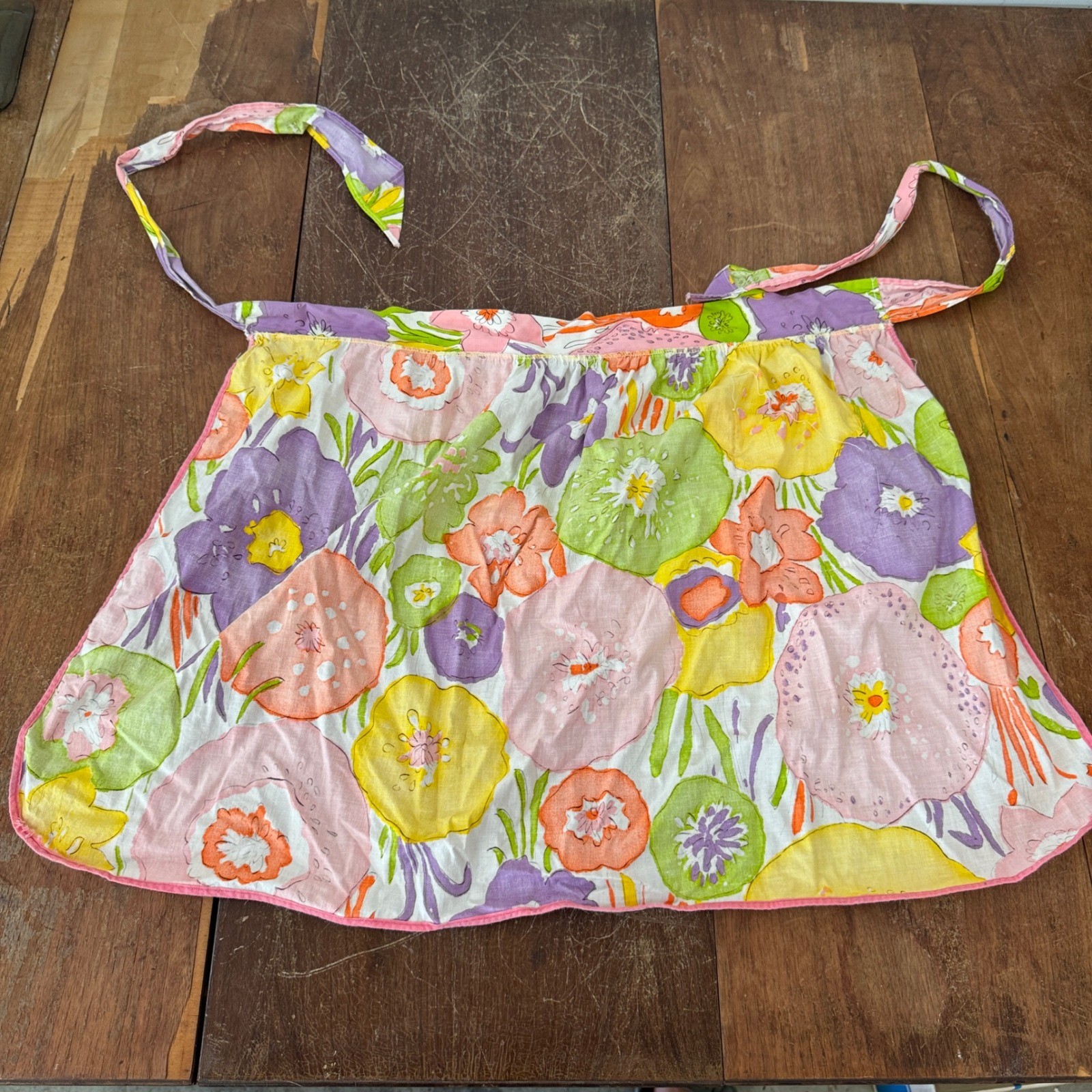 Vintage Floral Half Apron Pink Yellow Green Purple Retro Mod Pocket Ruffle