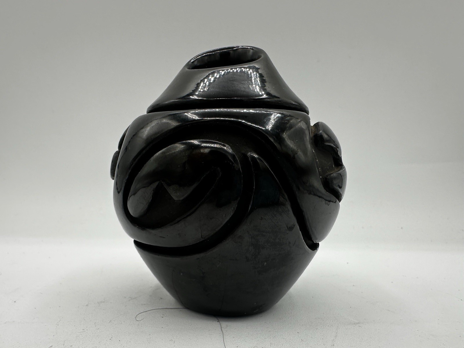 Denise Chavarria Santa Clara Pueblo Blackware Carved Pottery Jar Signed