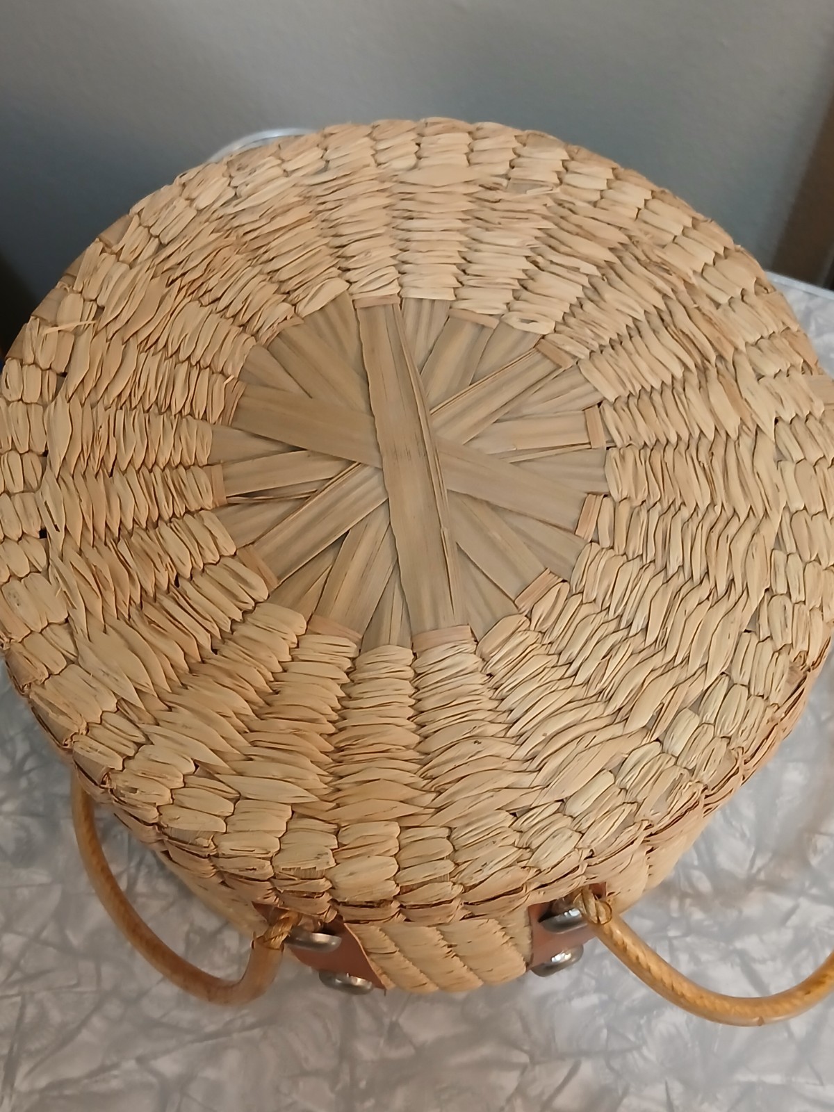 Vintage Hand-Woven Lidded Basket-Purse