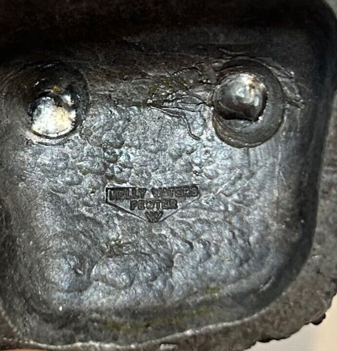 Rare Vintage Kelly Waters Embossed Pewter Turtle on Rock Figurine 2 x 1 inch