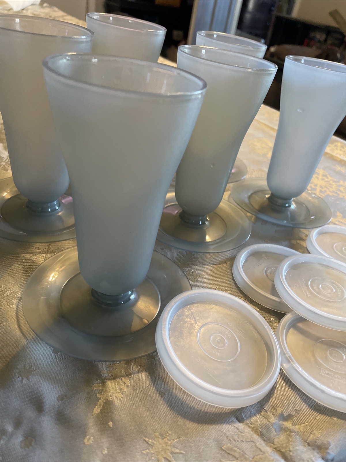 Vintage Tupperware 754 Dessert Parfait Jello Pudding Cups With Lids Set Of 6