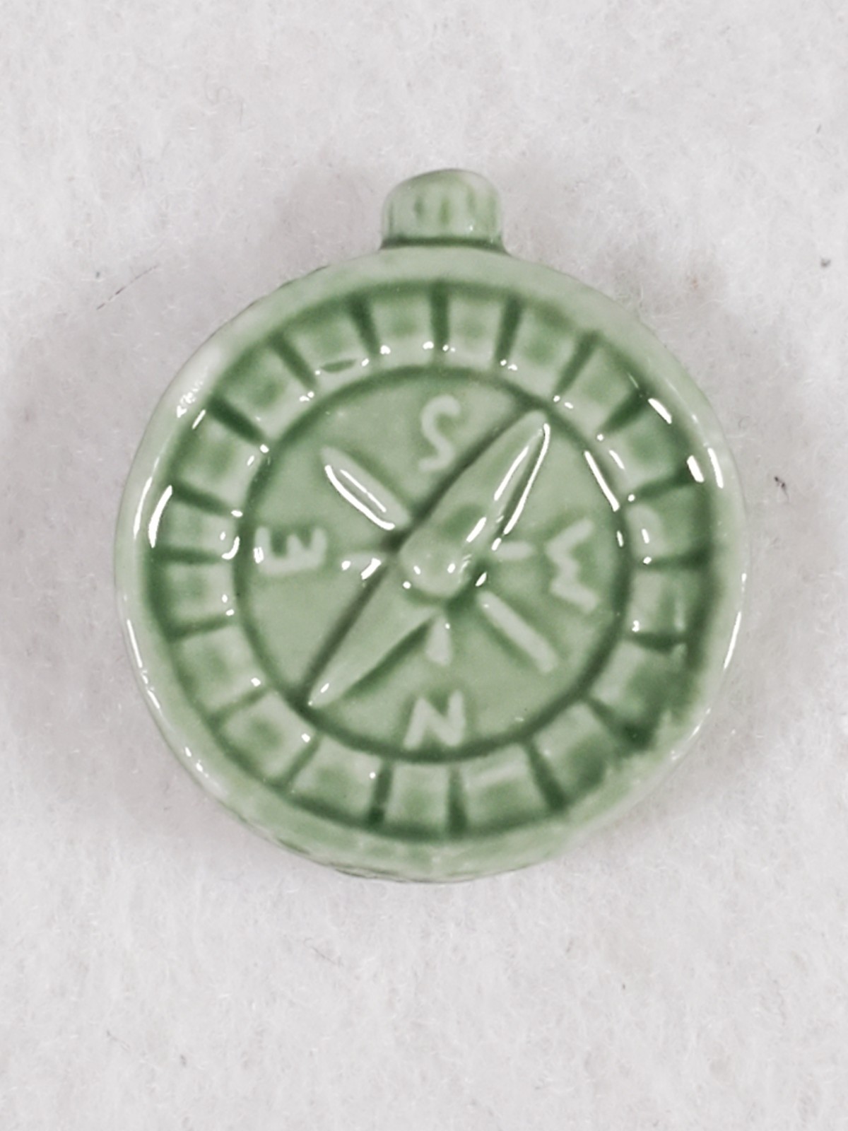 Wade England Whimsies Nautical Wonderland Compass Ceramic Striker Red Rose
