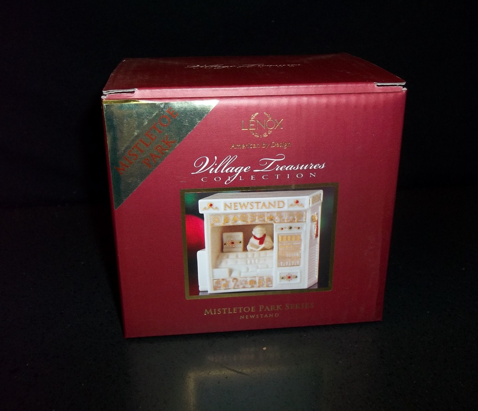 Lenox Mistletoe Park Village Newstand Rare Brand New In Box 📰🗞️2010