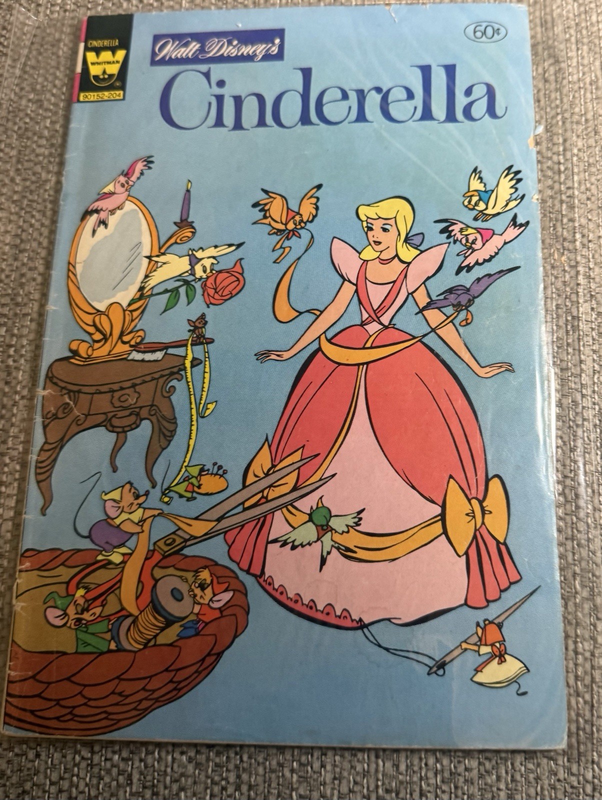 CINDERELLA #90152-204 WALT DISNEY’S Whitman Comic Book – See Pics For Damage