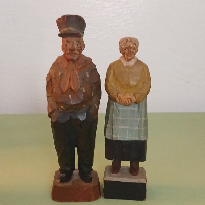 Vintage Antique Hand-Carved Wood Figurines Set Lot Man & Woman Folk Art Swiss?
