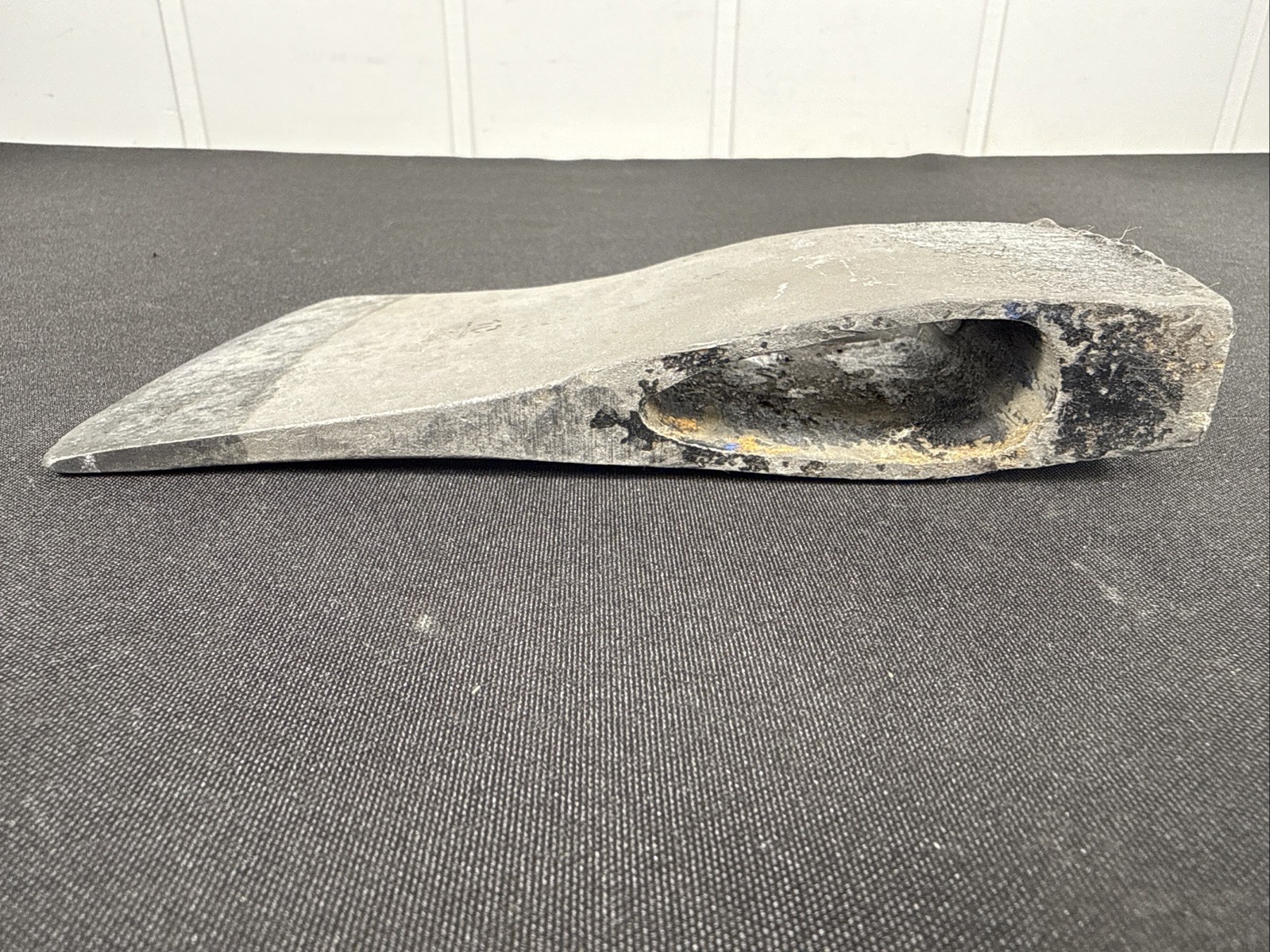 Axe Head Sweden 2 1/4 Pounds Unbranded