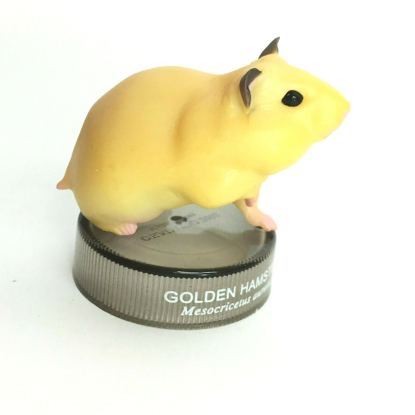 Kaiyodo Hamster’s Lunch Bottle Cap Figure #2 Golden Hamster Full Mouth Apricot