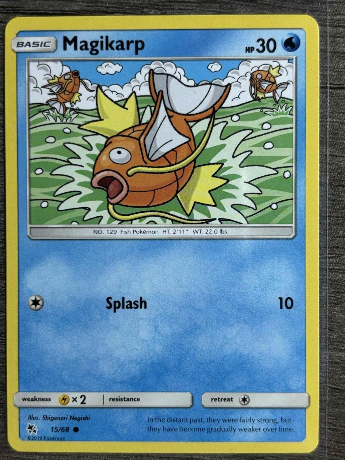 Magikarp 15/68 Hidden Fates Non Holo