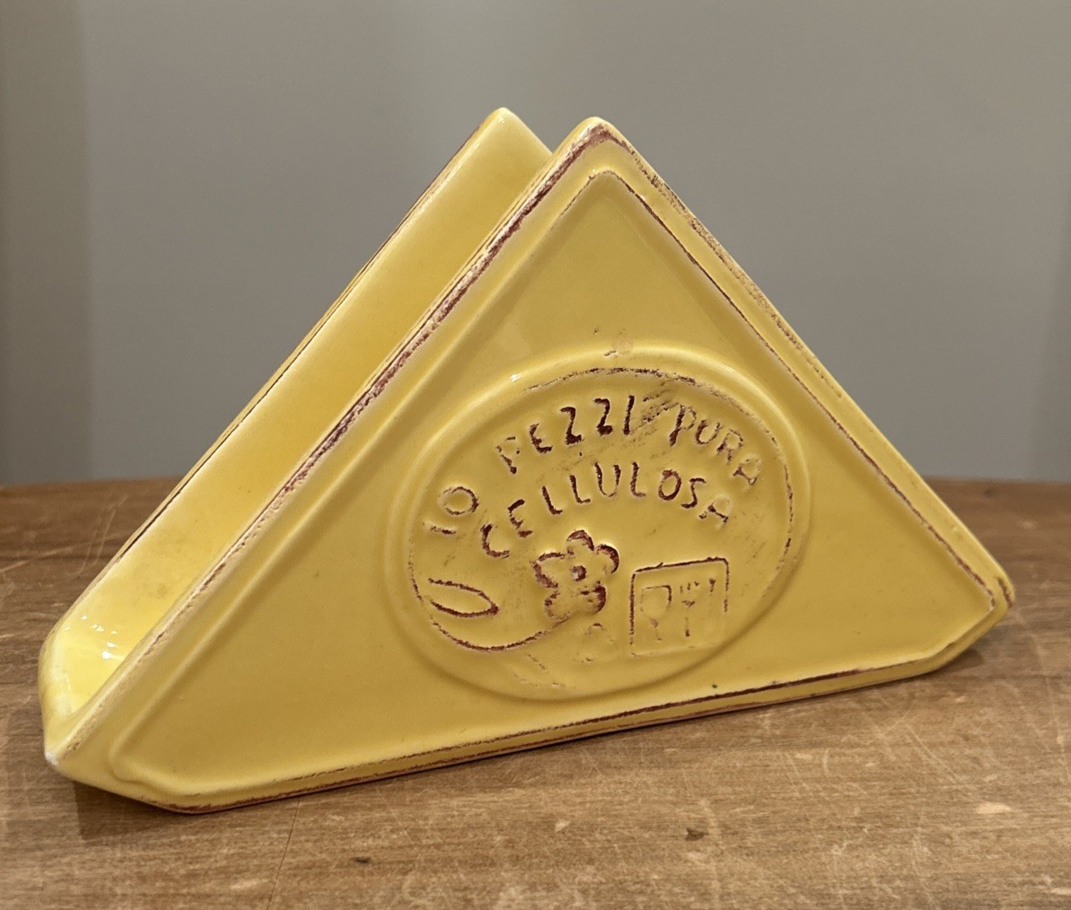 Sur La Table Ceramic Yellow Napkin Holder Italy Farmhouse Country Dining