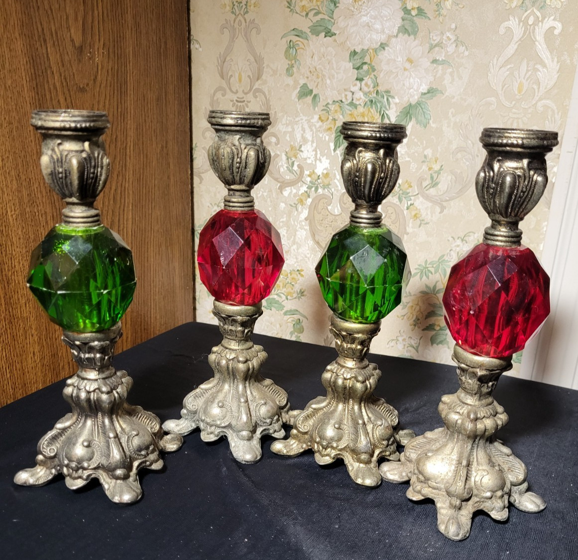 4 Vintage MCM Hollywood Regency Lucite Acrylic Candlestick Holders Red & Green