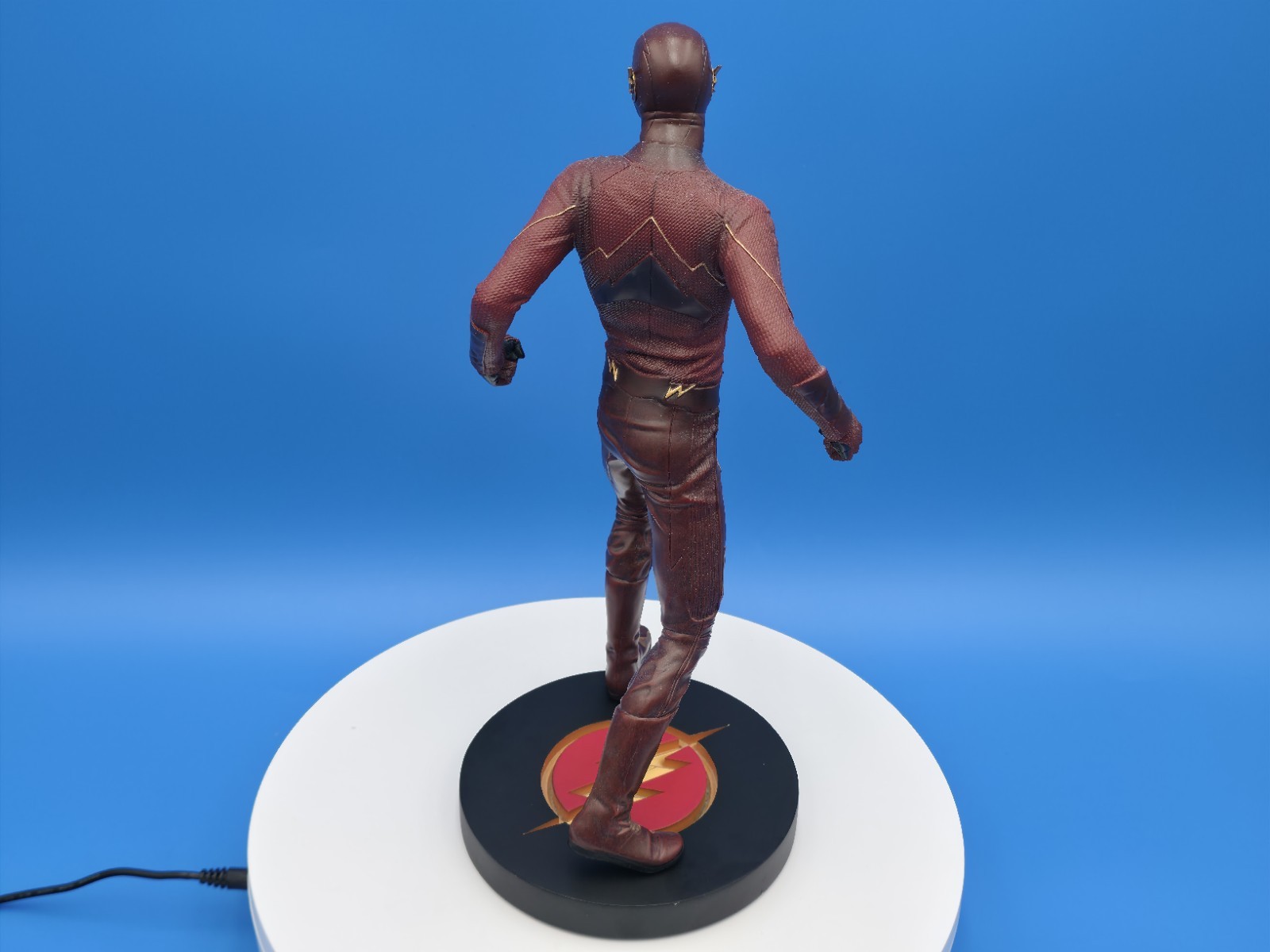 DC Collectibles The Flash statue Arrowverse Grant Gustin CW TV Statue 12”