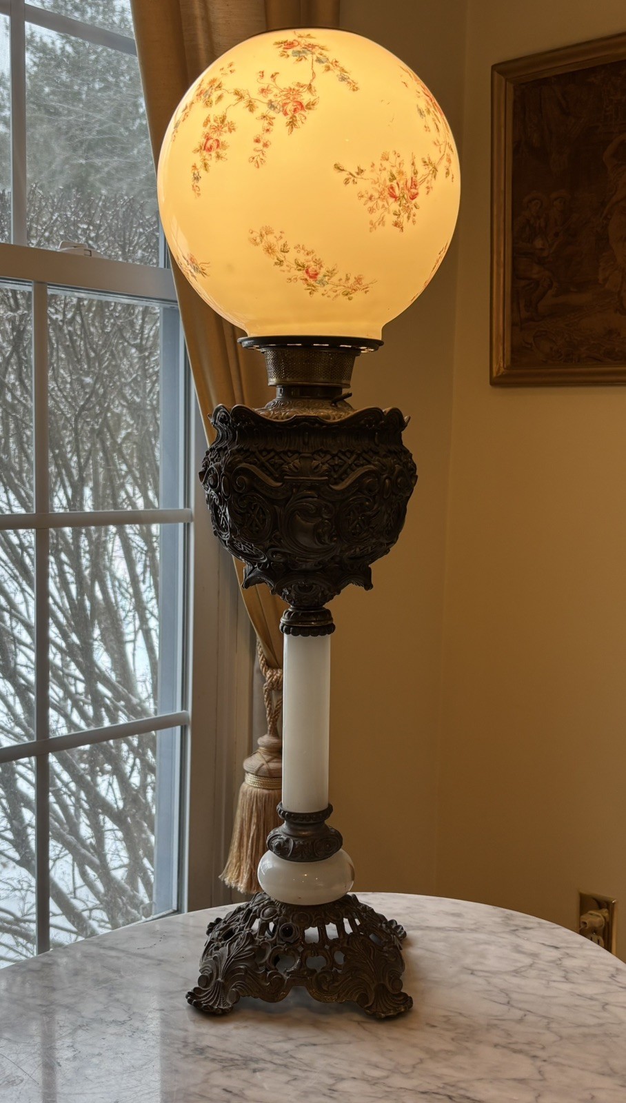 Antique Vict Converted Oil Parlor Lamp Brass Ornate/Detailed Alabaster Stem