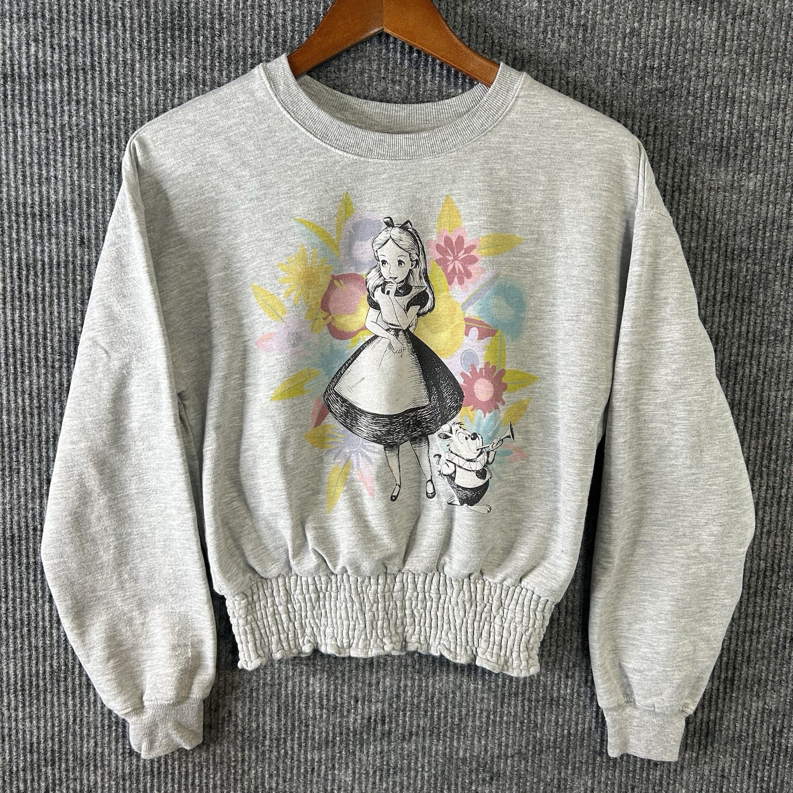 Vintage Y2K Disney Alice in Wonderland Sweatshirt Girls Medium Gray