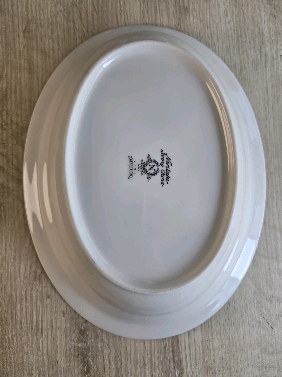 Noritake Affection 7192 Ivory China 2-Pc Serving Set – Oval Platter Vegi Bowl