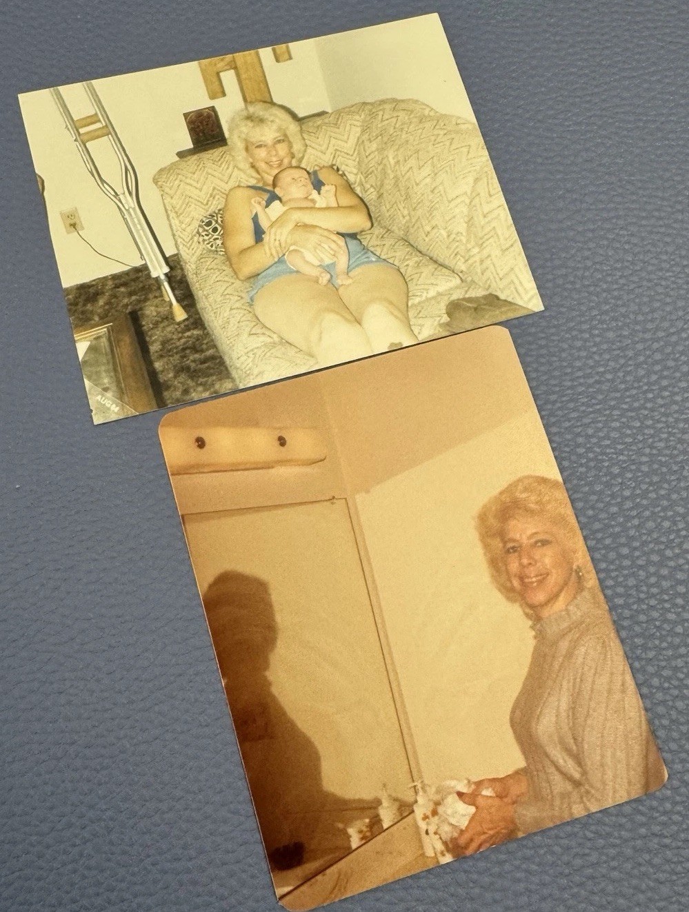 Color Photo Same Pretty Blonde Woman Holding Baby Short Shorts On Couch Crutches