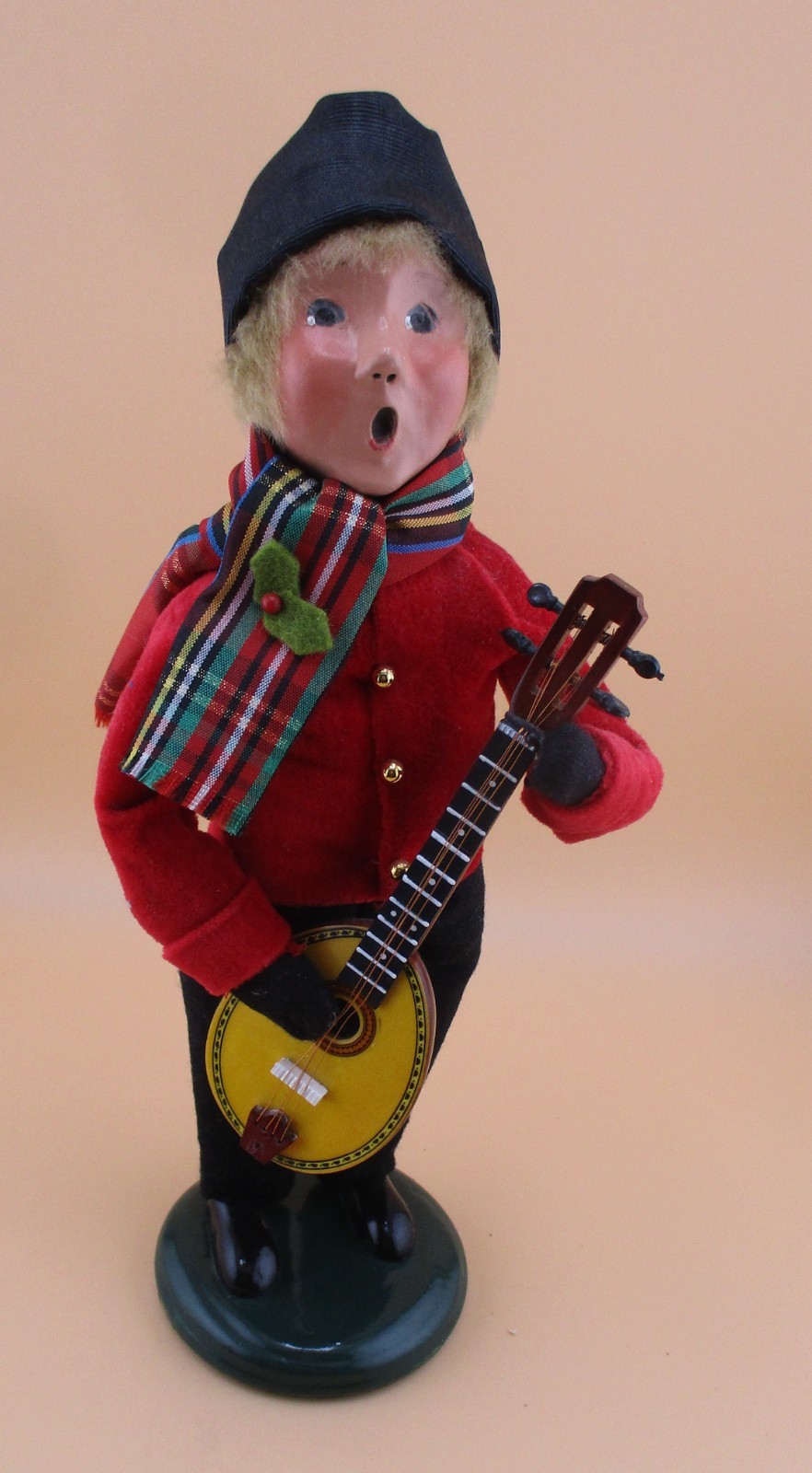BYERS’ CHOICE BOY With MANDOLIN -2017 – EXCELLENT!