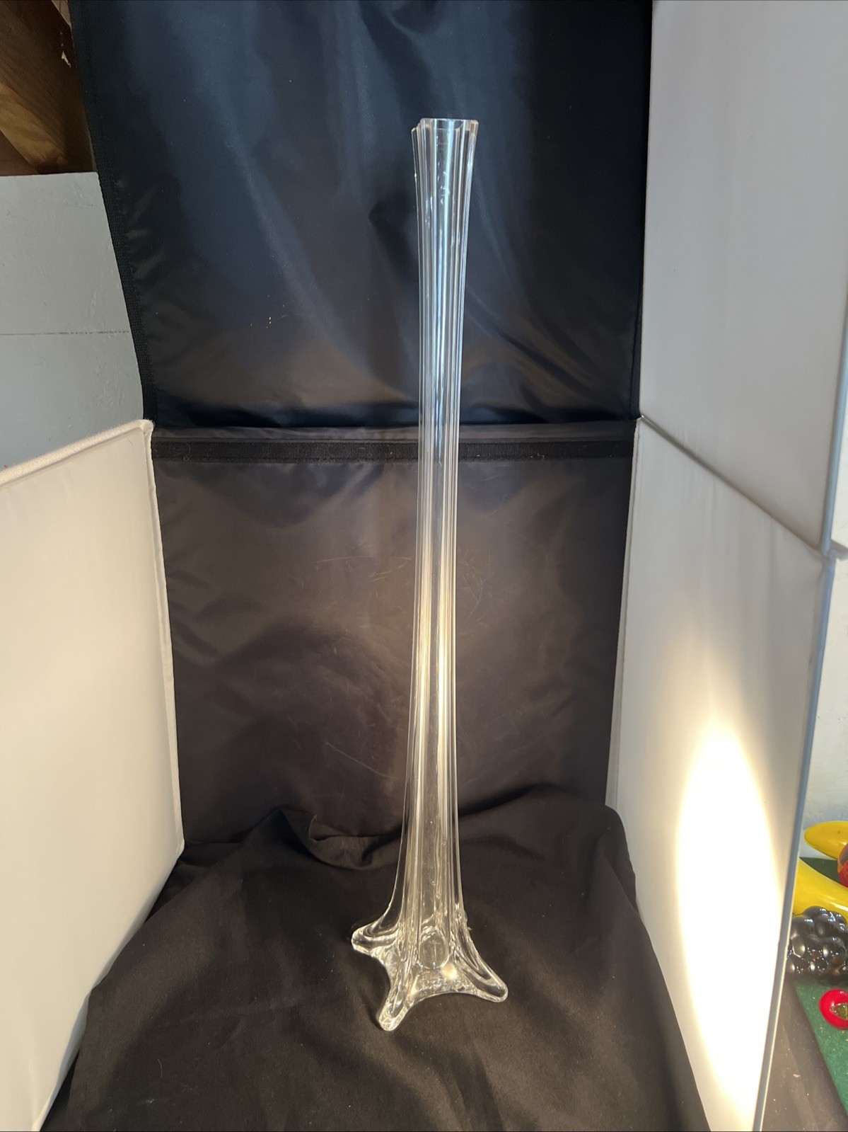 Vintage Tall Clear Glass Eiffel Tower 23.5″ Vase Long Stemmed With 4 Toed Base