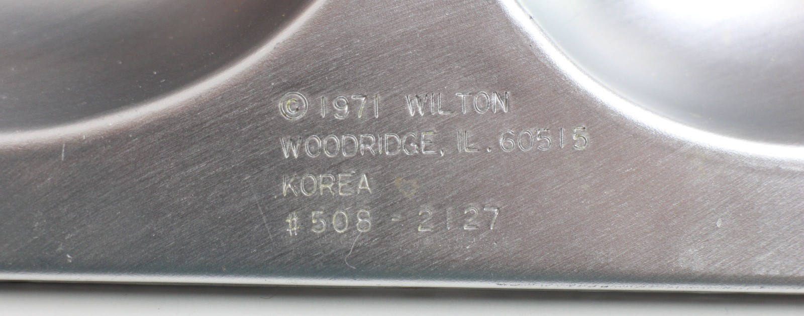 Vtg 1971 Wilton Easter Egg Cake Pan 508-2127 Baking Mold Makes 8 Eggs 12″ x 8″