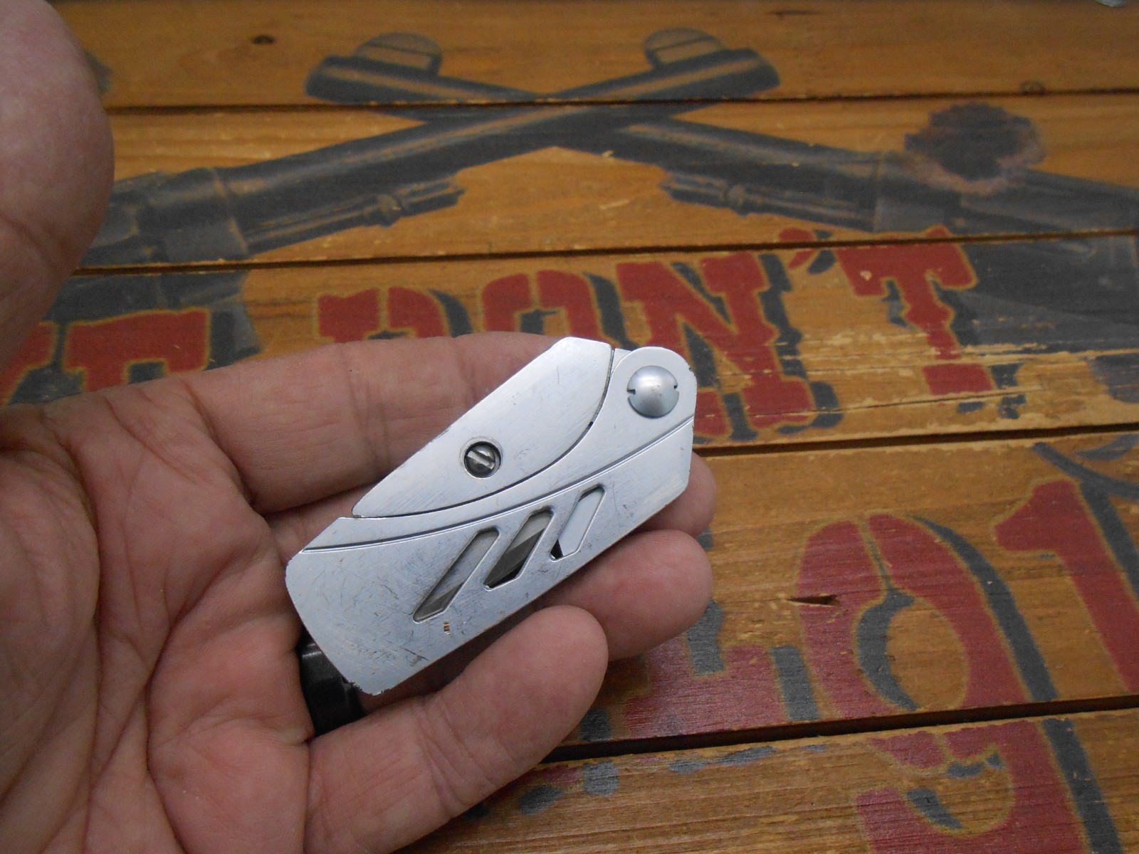 Gerber EAB Lite Knife Liner Lock Plain Edge Replaceable Blade