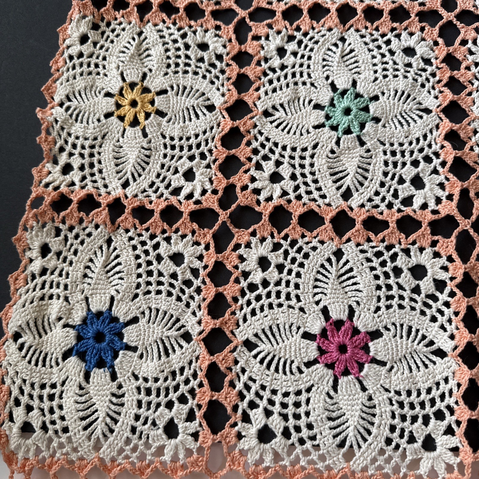 Vintage Hand Crochet Table Runner Pineapple Stitch Peach & Ivory Multicolor