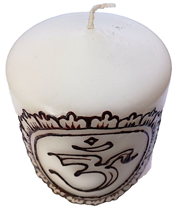 Candle – Henna Work, Om Symbol, 3.5 Inches High, 3 Inch Diameter
