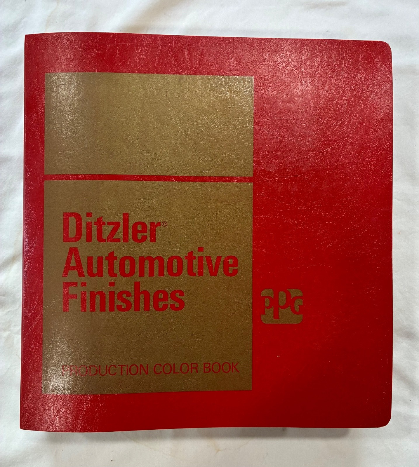 Ditzler PPG Automotive Finishes Color Paint Chip Book 1979-1984 Plus