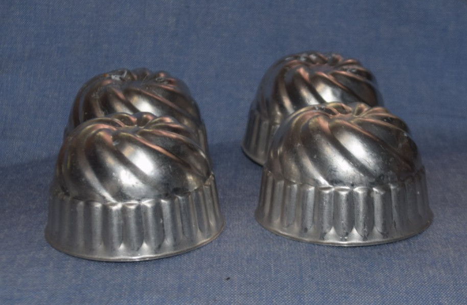 Vintage 3” Jello Aluminum Tin Molds ~ Swirl Bundt Design – Set Of 4