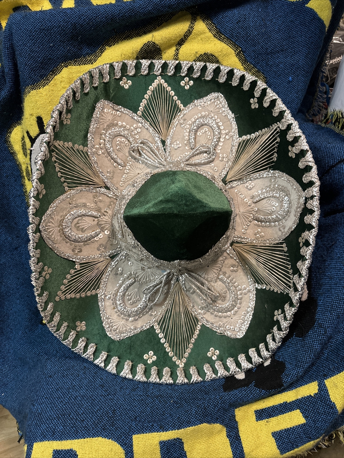 Vtg MEXICAN PIGALLE XXXXXXX SOMBRERO MARIACHI HAT Green W/ SEQUINS ADULT