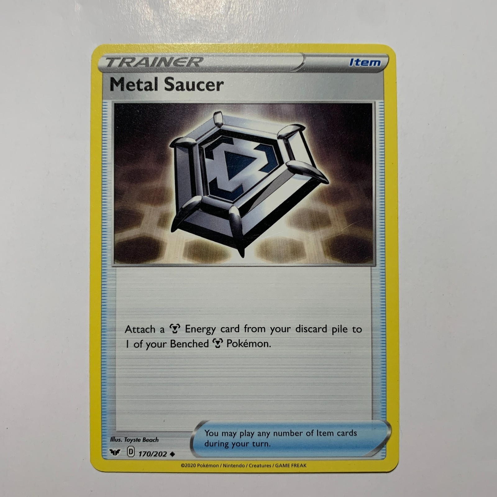 Metal Saucer – 170/202 – Sword & Shield – Pokemon TCG