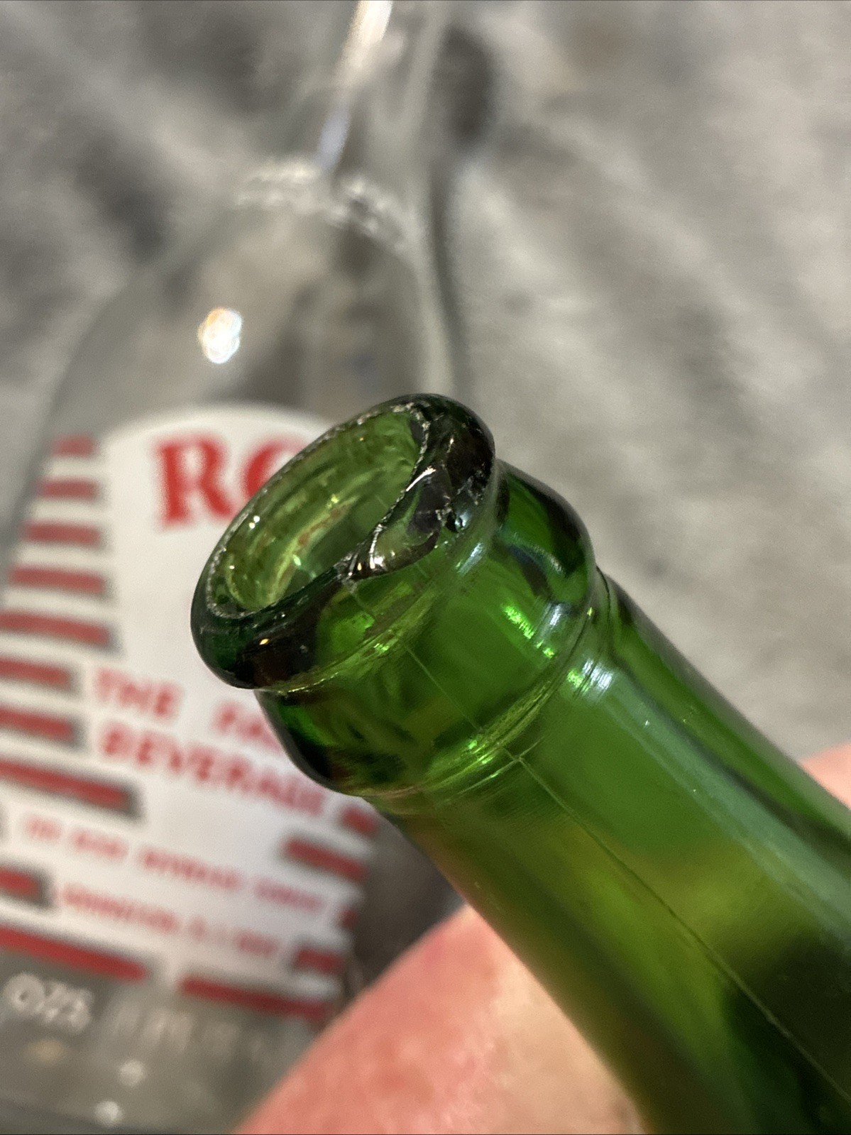 Vintage Rose Acl 28oz Soda Bottles Johnston, R.I. Green & Clear Glass Variety