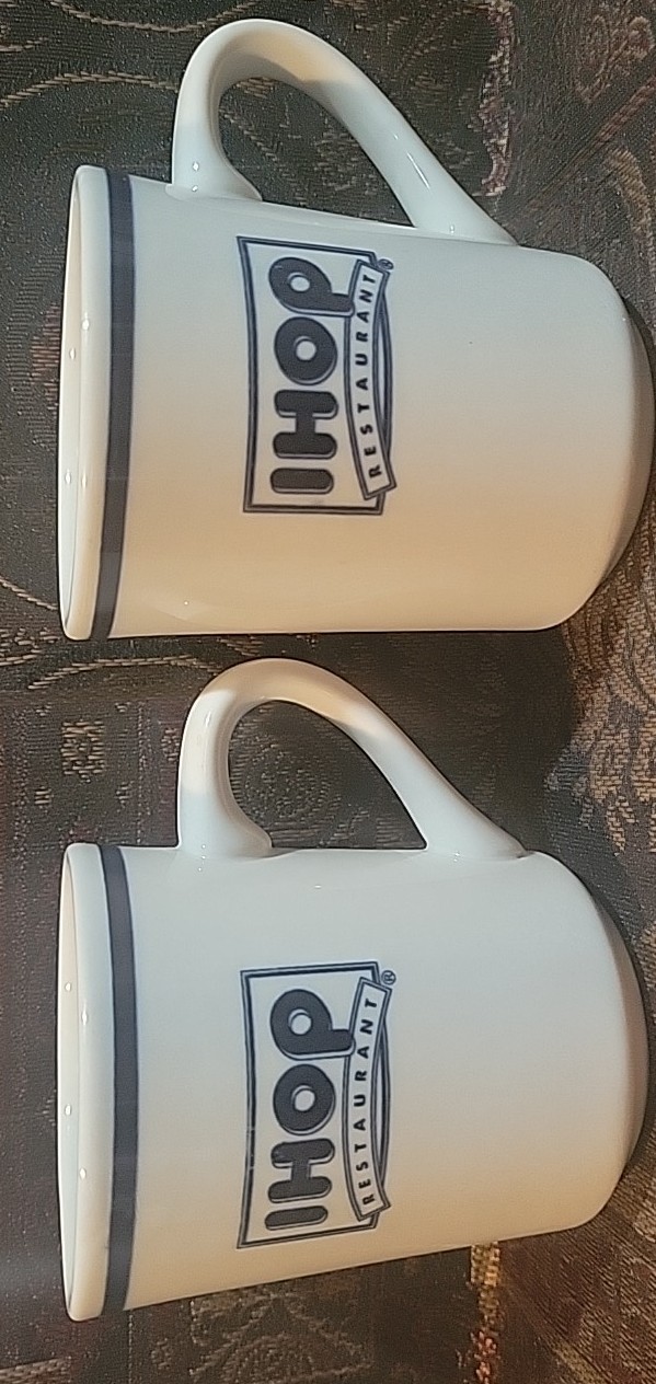 Vintage IHOP Delco Coffee Mug Restaurant Ware Blue & White House of Pancakes x4