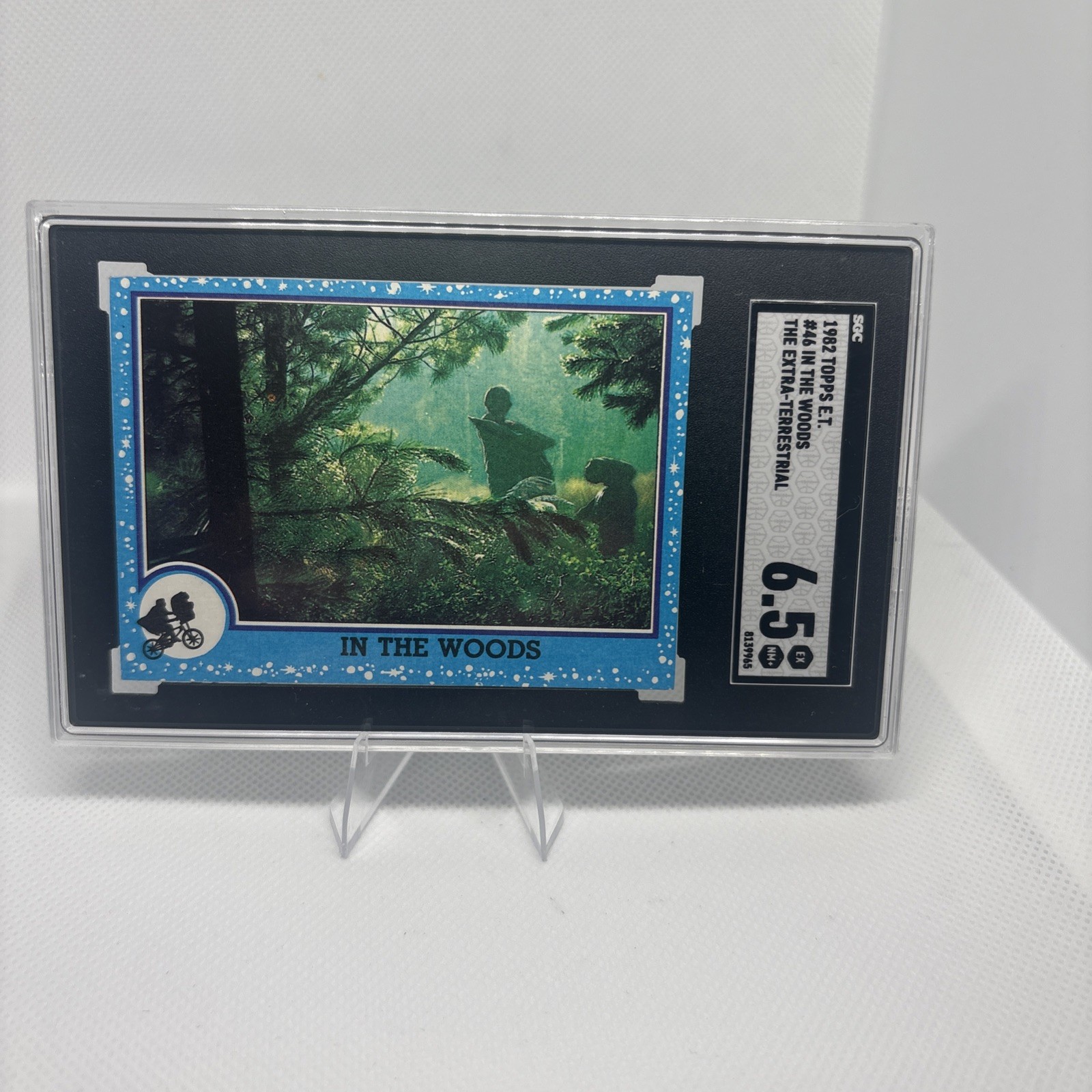 1982 Topps E.T. The Extra-Terrestrial In The Woods #46 SGC 6.5 EX/NM+ Vintage