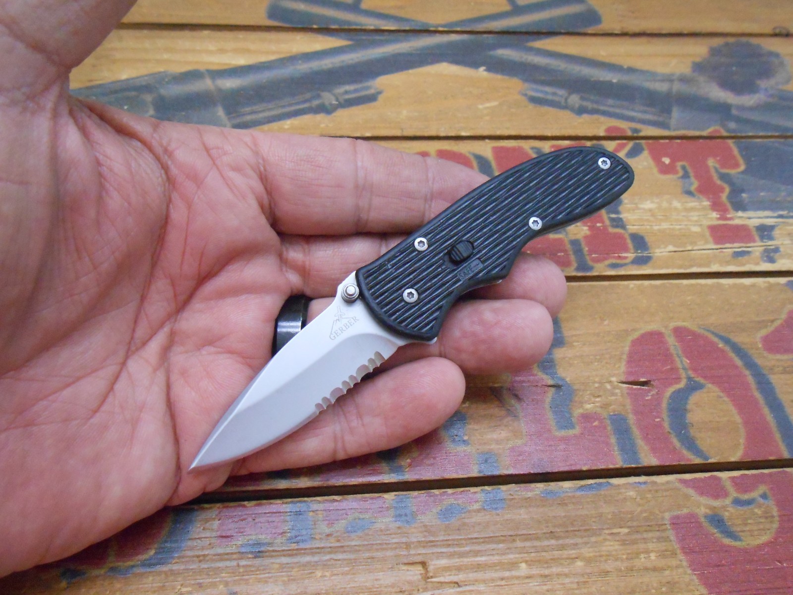 Gerber Fast Draw Mini Pocket Knife Combo Edge Blade