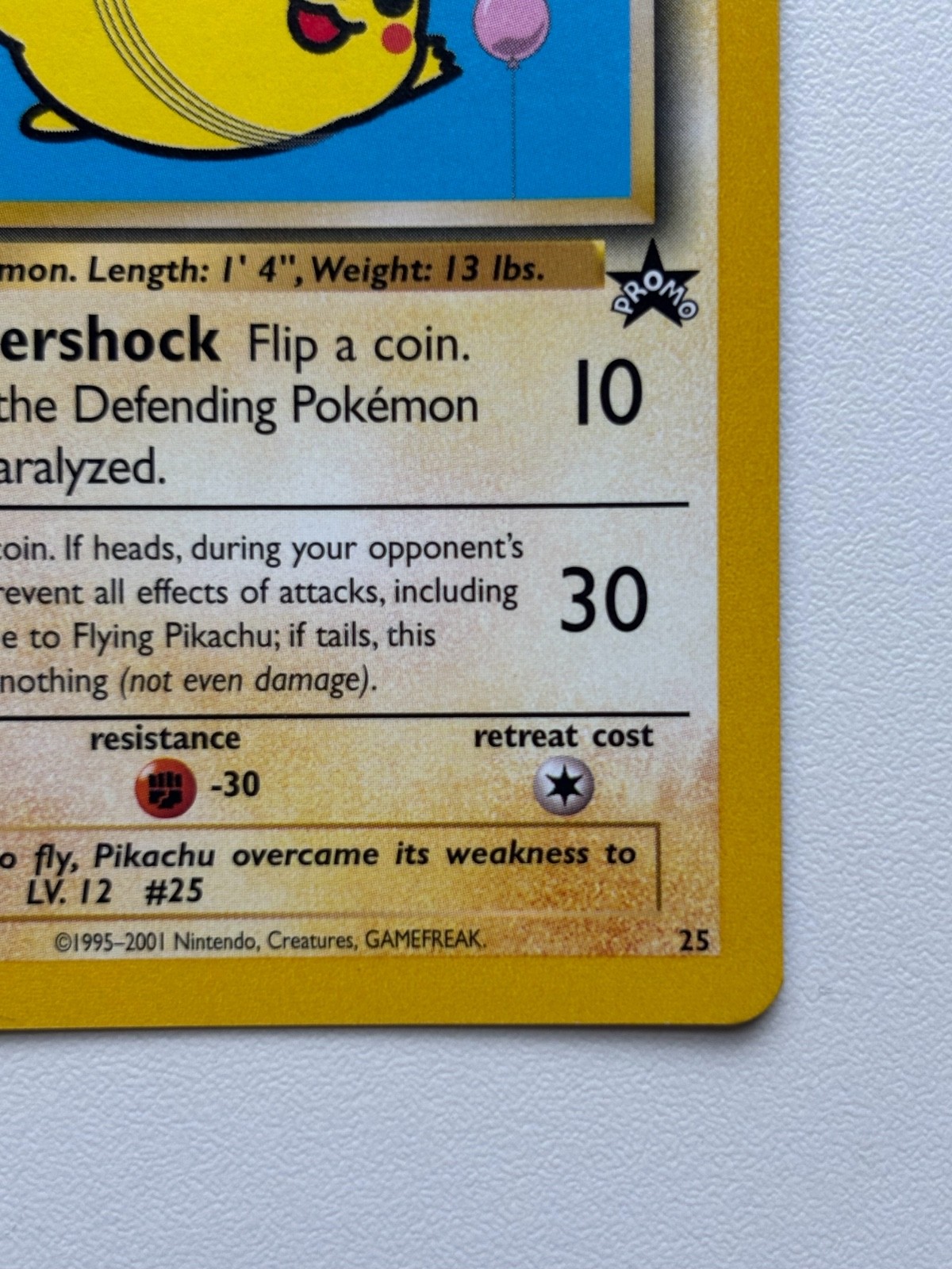 Pokémon TCG – Flying Pikachu #25 WOTC Black Star Promo 2001 – Excellent / LP