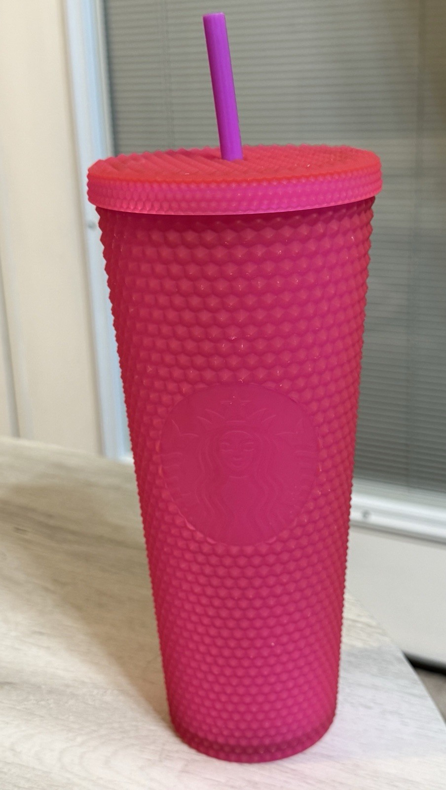 STARBUCKS HOT PINK STUDDED TUMBLER 24OZ LIMITED COLOR W/ STRAW