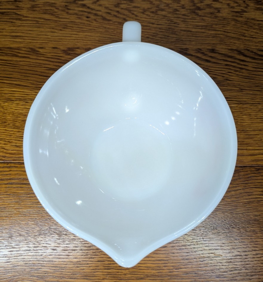 Vintage Farmers Co-Op Lakefield MN Heat Proof Batter Bowl Retro Milk Glass Bowl